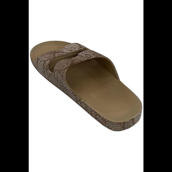 Freedom Moses Slide Sandals The Animals Khaki  Viper Sands - Medium - Picture 3 of 3